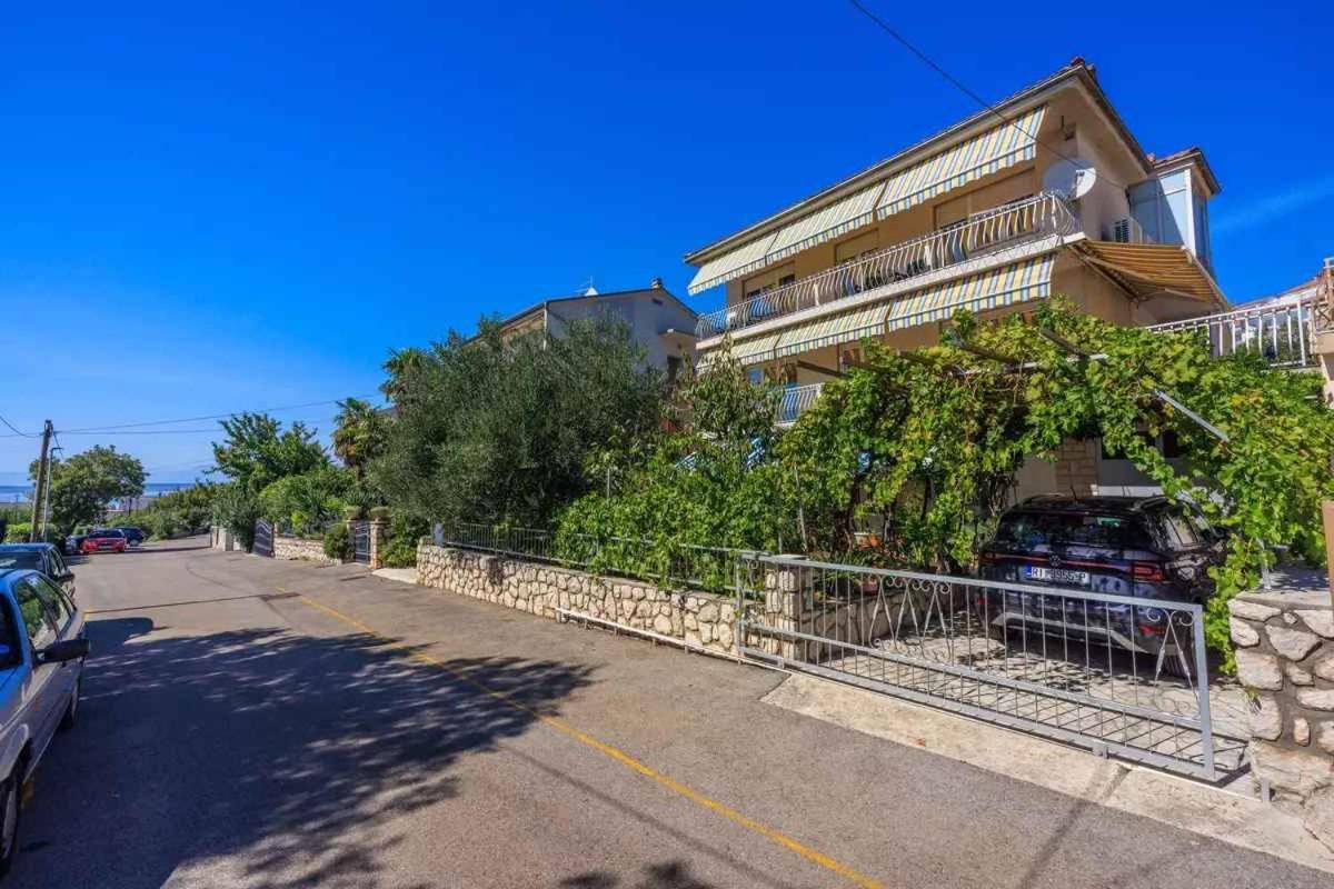 Four-Bedroom Apartment In Crikvenica II Экстерьер фото