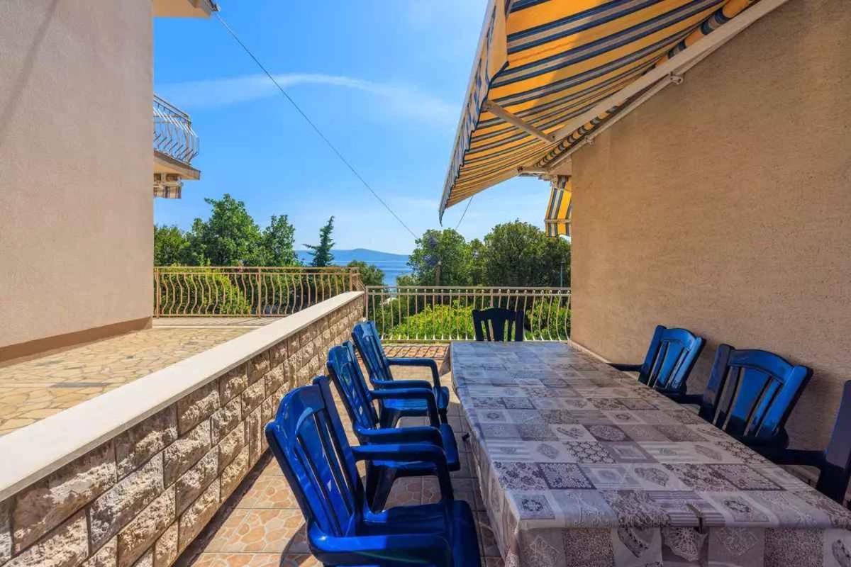 Four-Bedroom Apartment In Crikvenica II Экстерьер фото