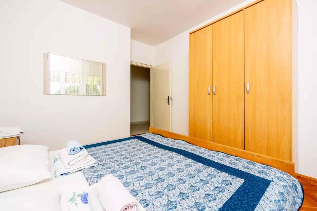 Four-Bedroom Apartment In Crikvenica II Экстерьер фото