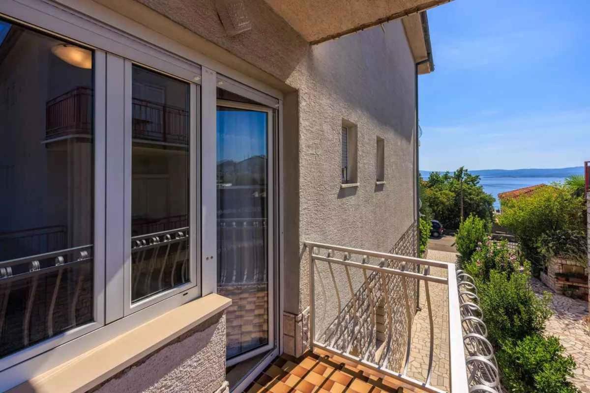 Four-Bedroom Apartment In Crikvenica II Экстерьер фото