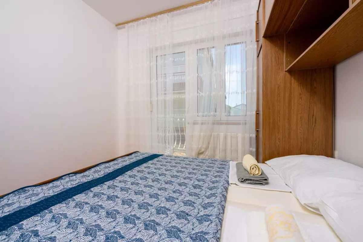 Four-Bedroom Apartment In Crikvenica II Экстерьер фото