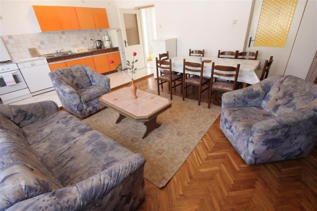 Four-Bedroom Apartment In Crikvenica II Экстерьер фото